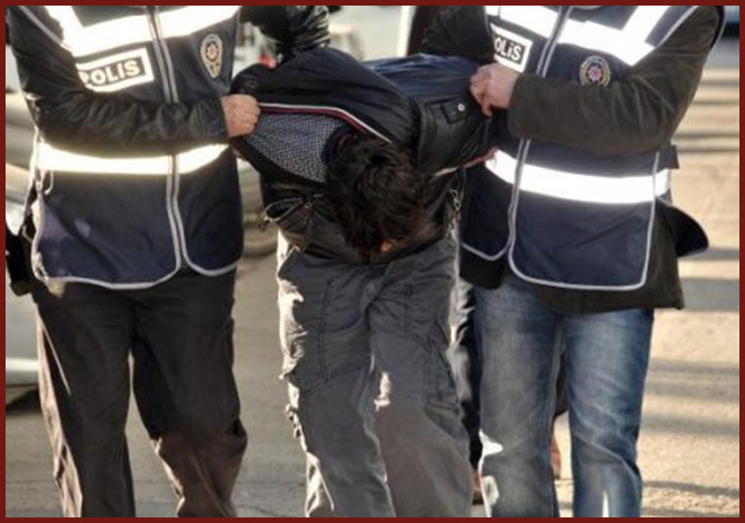 Aile Görüntüsü Vererek Hırsızlık Yaptılar