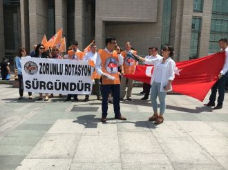 Yargı çalışanlarından rotasyon eylemi