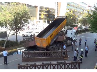 Facia teğet geçti: İşte o anlar