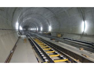 Dünyanın en uzun tüneli açıldı