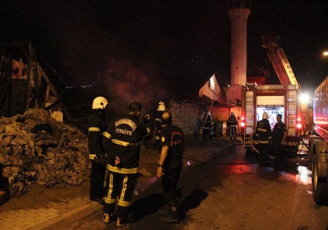 Cayır Cayır Yandı