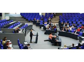 Alman Meclisinden skandal karar