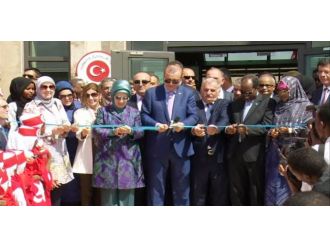 Somali’de Mogadişu Büyükelçilik Külliyesi’ni açtı