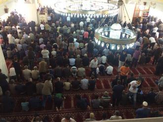 82 gün sonra cuma namazı kılındı