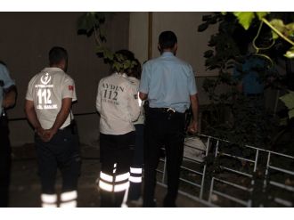 Üniversite öğrencisi parmaklıklarda asılı bulundu