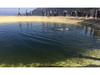 Mersin’de gölete giren 2 kişi boğuldu