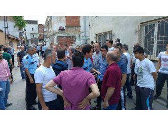 Suriyelilerle mahalleli arasında ’yan bakma’ kavgası: 3 yaralı