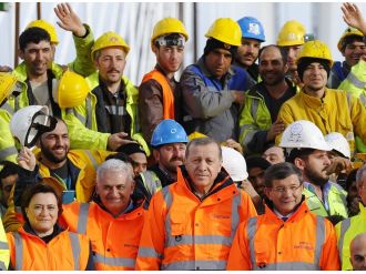 3. köprü çalışanlarına söz verilen ikramiyeleri dağıtıldı