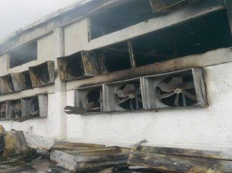 Eski bakanın çocuklarına ait tesis yandı