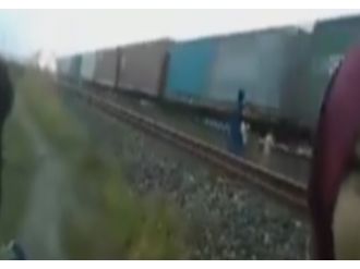 Korkunç ölümü öz çekimle kaydetti