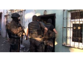 İstanbul’da helikopter destekli operasyon