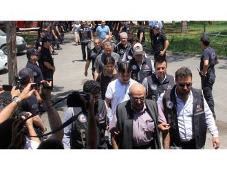 FETÖ operasyonunda 8 tutuklama