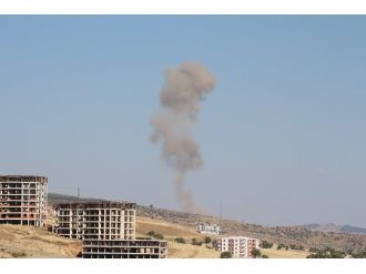 Facia son anda önlendi: Bombalı araçla saldırı girişimi