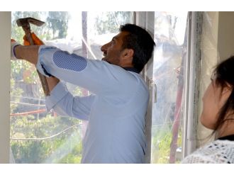 Yüksekova yaralarını sarıyor