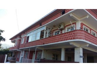 Minik Burak, saklandığı yerden düşerek hayatını kaybetti