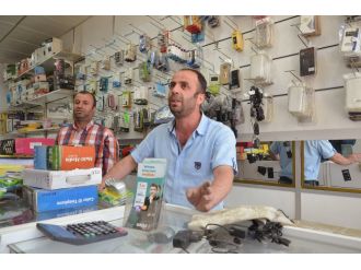 Yüksekova esnafı kepenk açtı