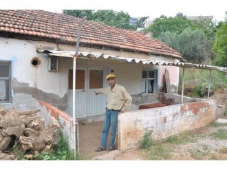 Atalay Filiz bu evi tutmak istemiş