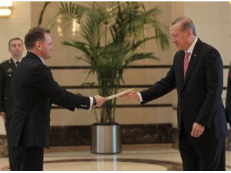 Cumhurbaşkanı Arnavut Büyükelçiyi kabul etti