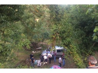 Araç uçuruma yuvarlandı: 1 ölü