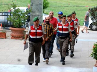 İzmir’de kaçak kazı operasyonu: 2’si eski emniyet müdürü 7 gözaltı
