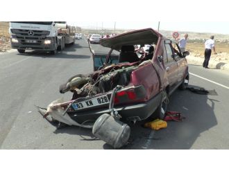 Karne dönüşü kaza: 1 ölü, 3 yaralı