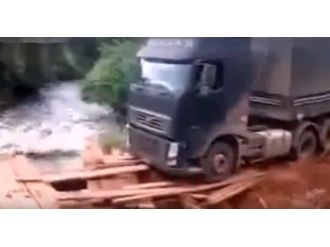 Cesaret mi, aptallık mı ?