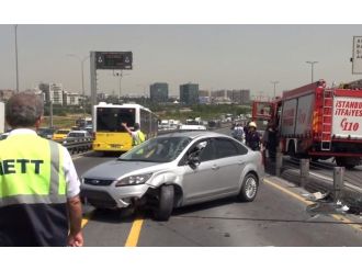 Takla atan araç metrobüs yoluna girdi
