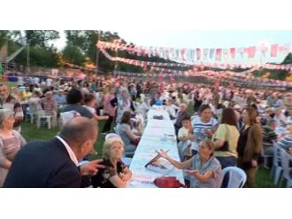 CHP iftarında bazı vatandaşlardan tepki