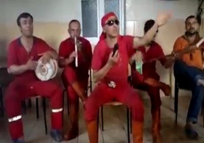 Mezbaha Çalışanları Klip Çekti