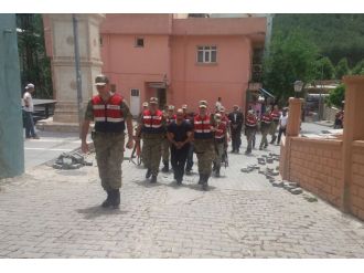 5 ilde kaçakçılık operasyonu