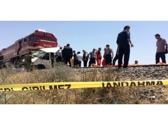 Elazığ’da tren faciası: 9 ölü !
