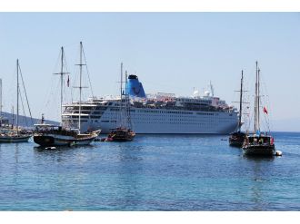 Bodrum’a gelen turistler 40 dereceyle karşılaşınca...