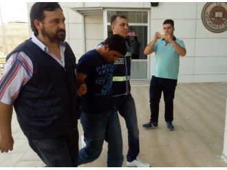 Özlem öğretmen erkek şiddetine kurban gitti