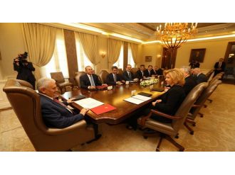 Başbakan Yıldırım İrina Vlah’la görüştü