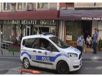 Bıçakla dehşet saçtı: Önce kız arkadaşını sonra....