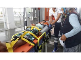 Evinin balkonundan bisikletiyle düştü