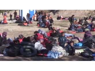 İzmir’de göçmen kaçakçılarına darbe !