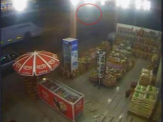 Ölümlü trafik kazası kameraya yansıdı