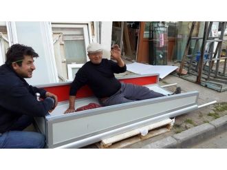 Tacizden tutuklanmıştı intihar etti