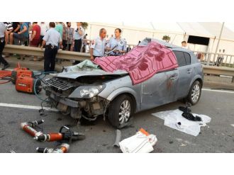 İftar vakti feci kaza: 3 ölü, 3 yaralı