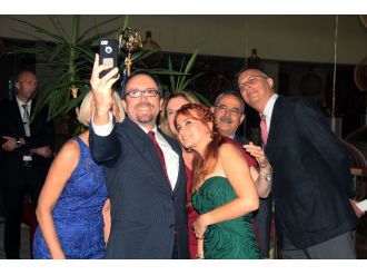 ABD Büyükelçi Bass özçekim yaptı