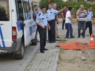 Adana’da yasak aşk cinayeti !