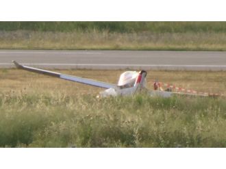 Burdur’da eğitim uçağı zorunlu iniş yaptı