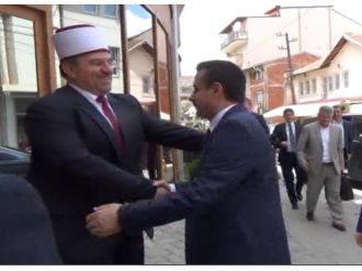 Bakan Çelik Kosova’da