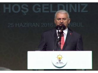Başbakan Yıldırım’dan Başkanlık ve yeni anayasa vurgusu