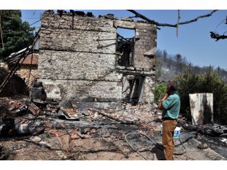 Kumluca’daki yangın kontrol altına alındı
