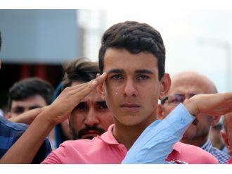 "Sakın ağlamayın, kimseyi güldürmeyeceğim"