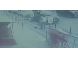 Üsküdar’da 2 yaşındaki çocuk camdan düştü