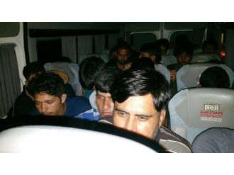 27 kaçak göçmen yakalandı