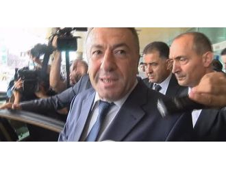 İstanbul Emniyet Müdürü Atatürk Havalimanı’na geldi